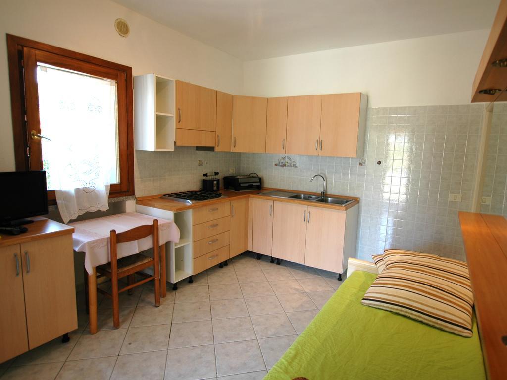 Apartamento Casa Del Mandorlo Marina di Campo Habitación foto